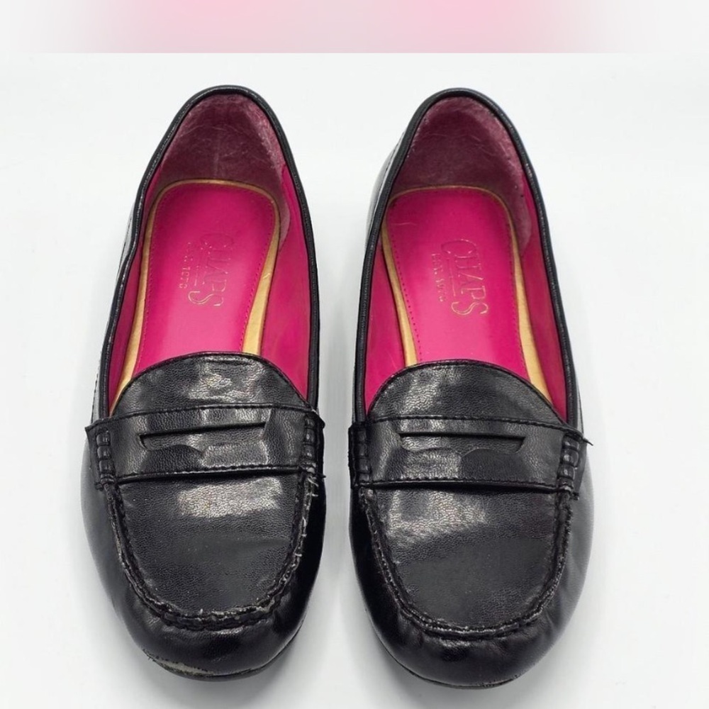 Chaps Black Leather Penny Loafers with Pink Interior, Size 6.5